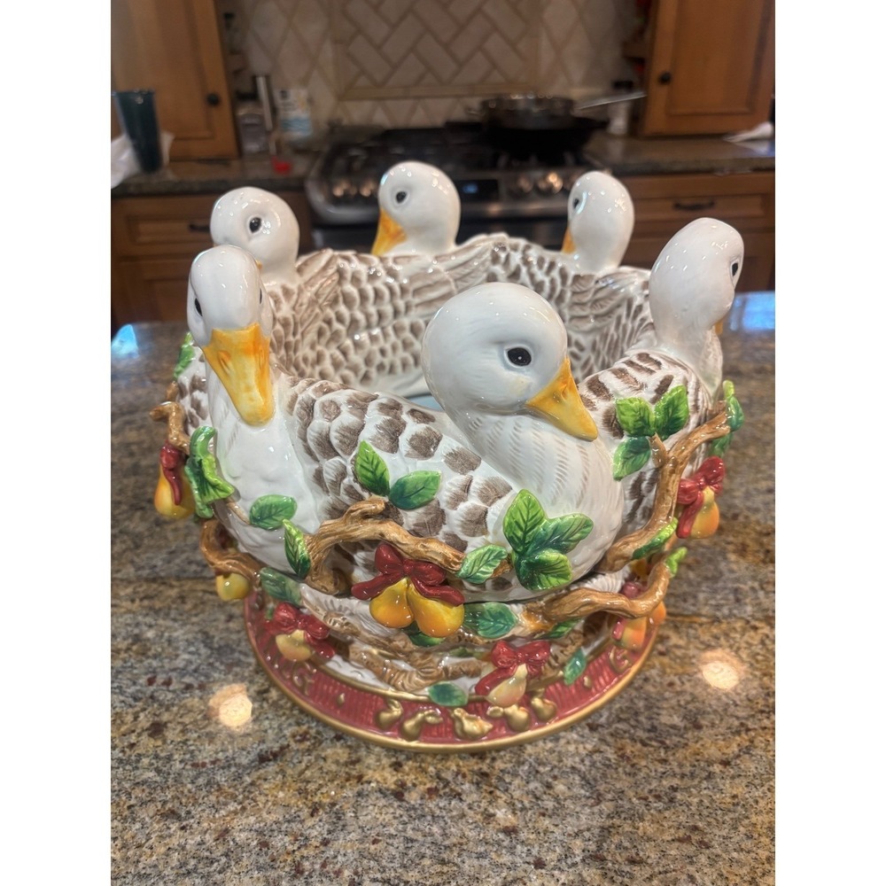 Fitz and Floyd Twelve Days of Christmas Six‎ Geese a Laying Cachepot